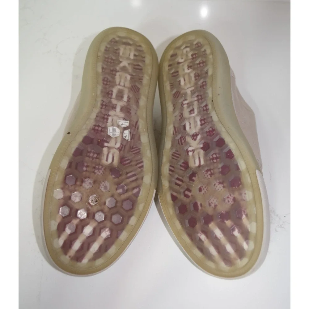Skechers Classic Fit Men's Size 10 Tan Textile‎ Low Top Sneakers